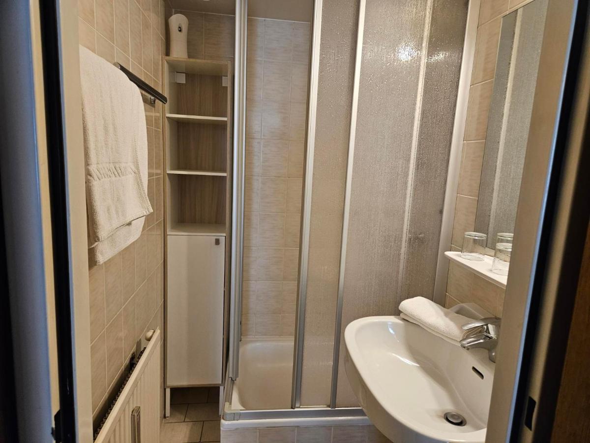 Gasthof-Pension Alt Kirchheim Bad Kleinkirchheim Luaran gambar