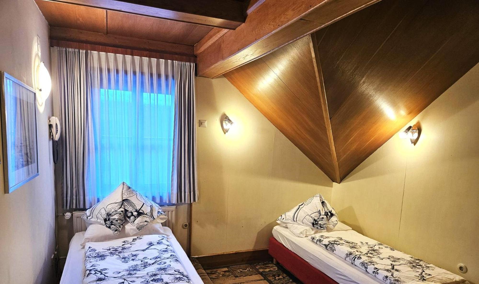 Gasthof-Pension Alt Kirchheim Bad Kleinkirchheim Luaran gambar